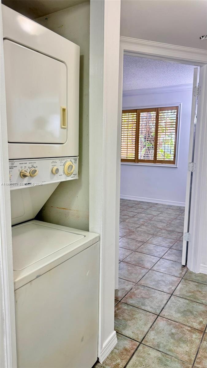 Building Photo - 511 NW 82nd Ave