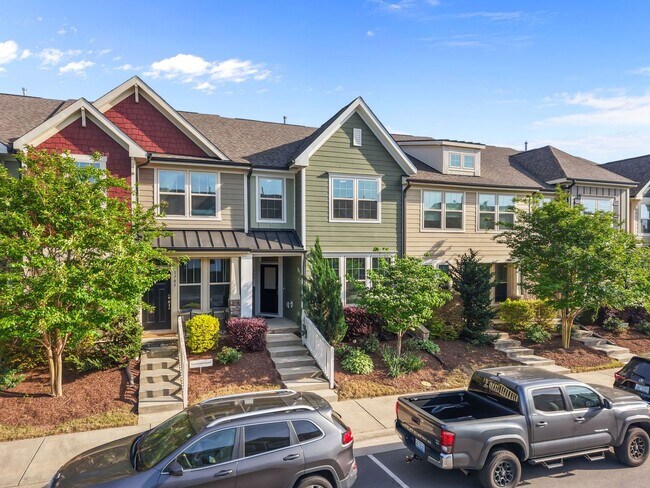 Building Photo - 1709 Shady Oaks Dr