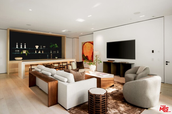 Building Photo - 1210 Laurel Way