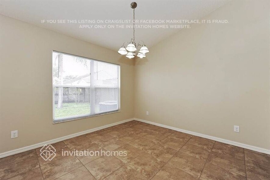 Building Photo - 9403 Posen Pl