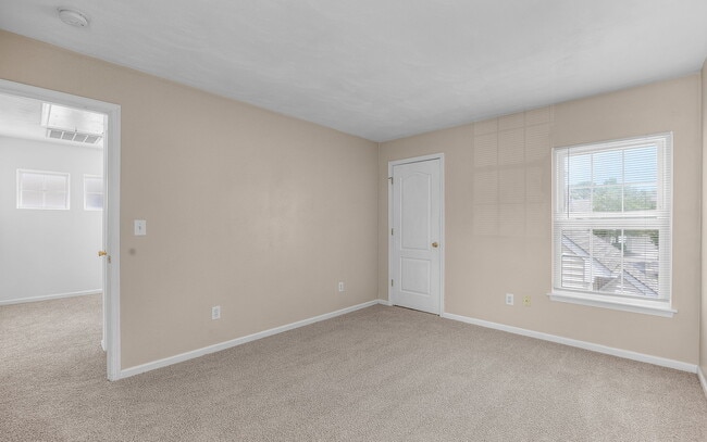 Building Photo - 1553 Wynd Crest Way