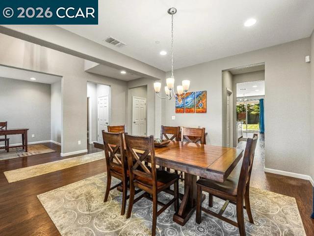 Building Photo - 5525 Mossy Stone Way