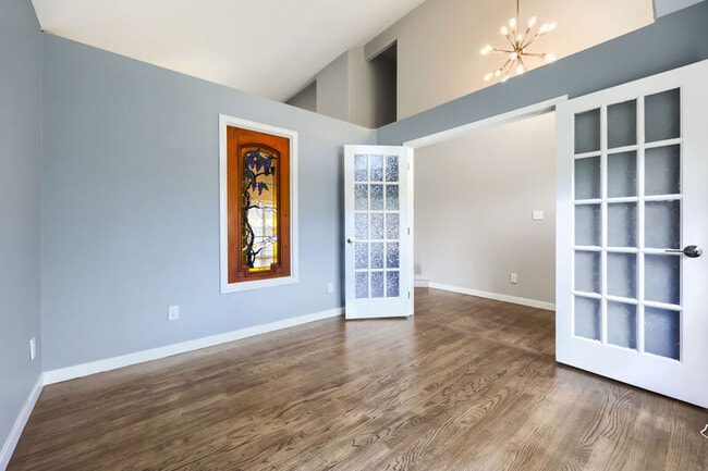 Building Photo - 885 Marlstone Pl