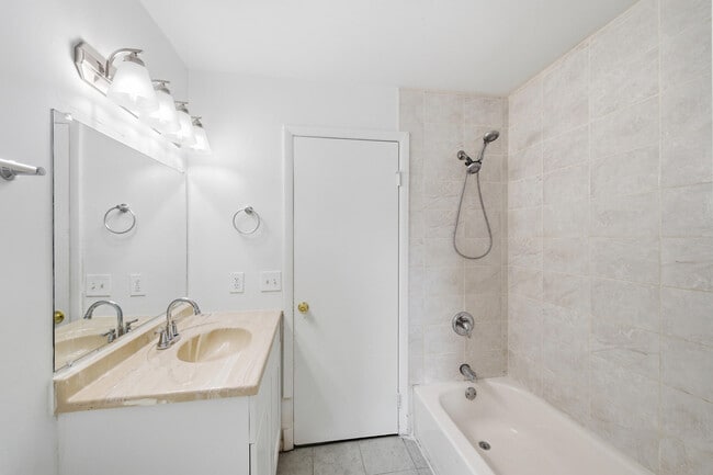 Building Photo - 5154 Breckenridge Pl