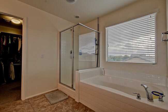 Building Photo - COMING SOON IN LAYTON LAKES!!!