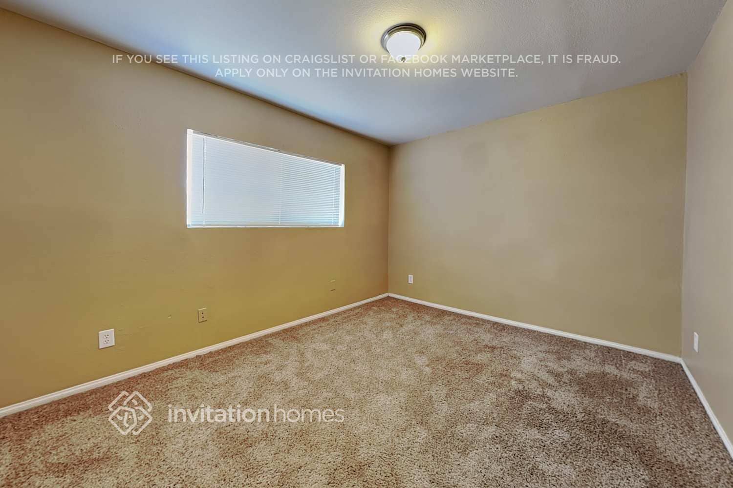 Building Photo - 5041 W Sandra Terrace