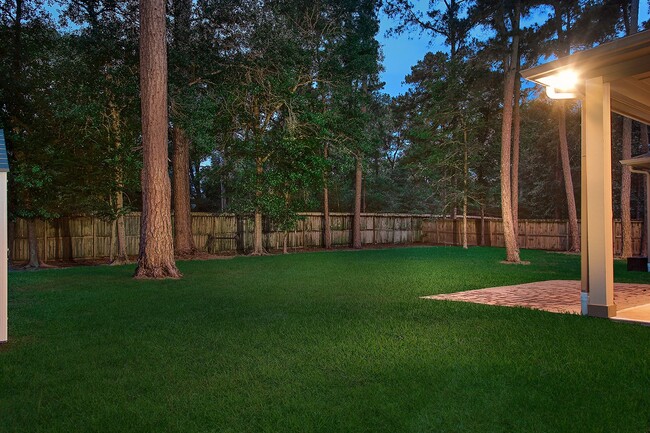 Building Photo - 16407 Wagon Wheel Rd
