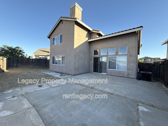Building Photo - 4932 Chaps Ct