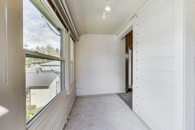 Building Photo - 159 Emerson St