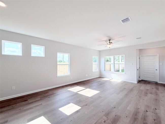 Building Photo - 3410 Brushy Marsh Dr