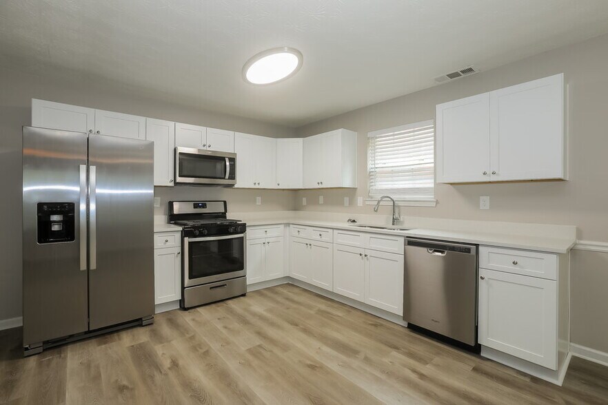 Building Photo - 316 Nunnally Dr