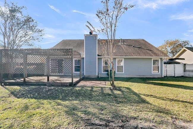 Building Photo - 111 Hopper Dr