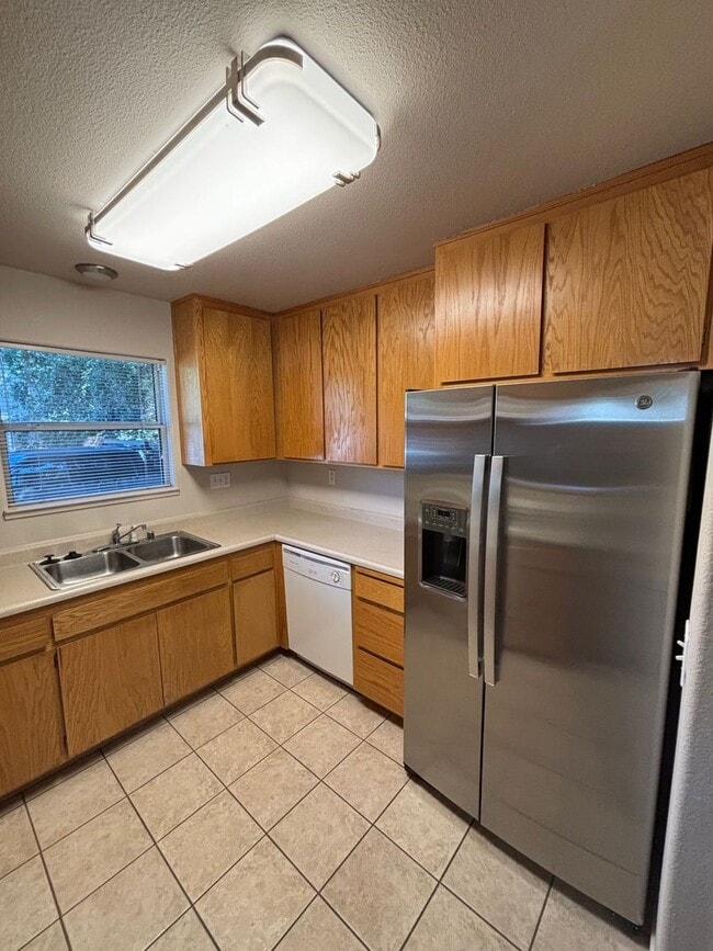 Building Photo - 1732 Mount Olive Dr