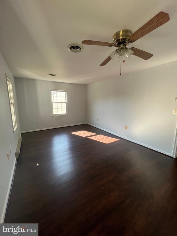 Building Photo - 34 Standish Ct
