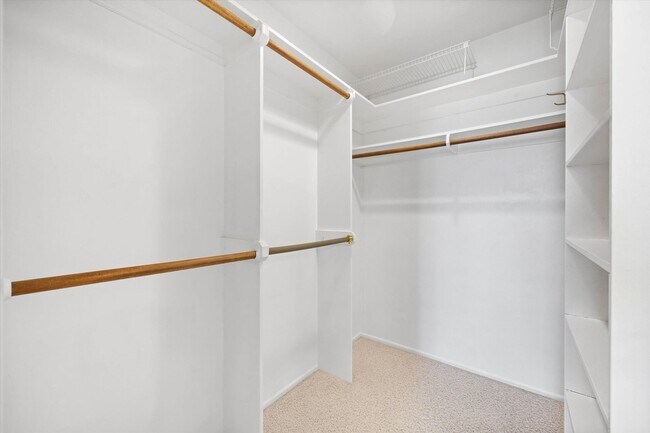 Building Photo - 7808 Selkirk Dr