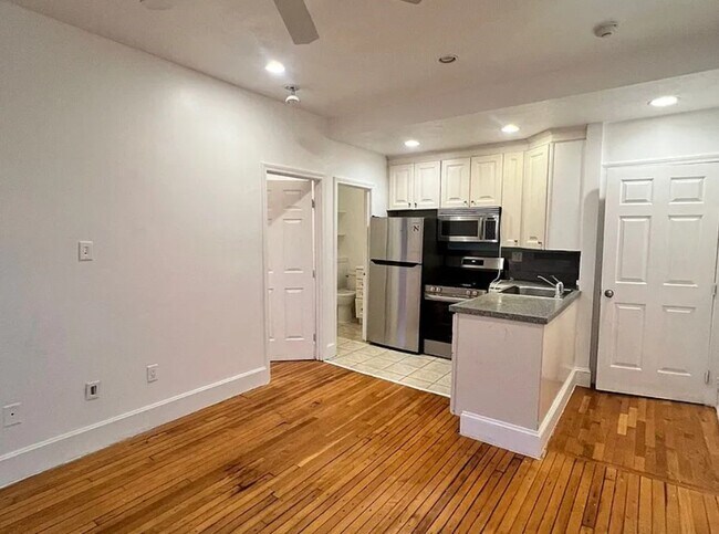 Primary Photo - 1 Centre St Ter