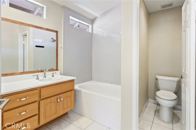 Building Photo - 23205 Azela Cir