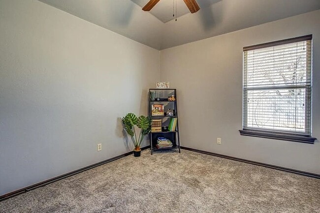 Building Photo - 7705 Harold Dr