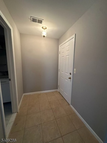 Building Photo - 95 Jamestown Rd