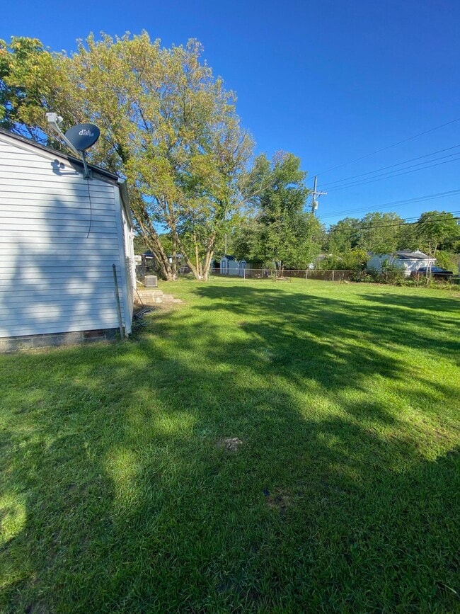 Building Photo - 1654 Wiard Blvd