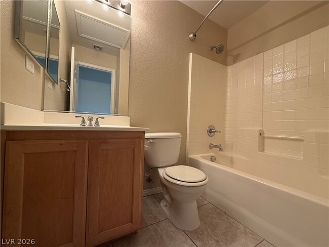 Building Photo - 5553 Chapin Mesa Ave