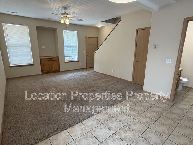 Building Photo - 2201 Westdale Rd