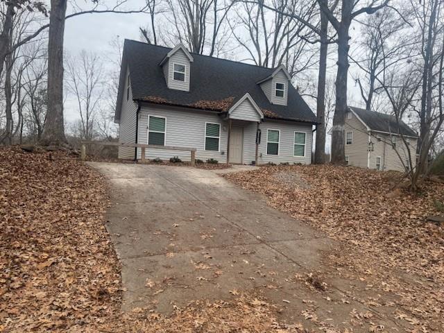 Building Photo - 5376 Archer Ave