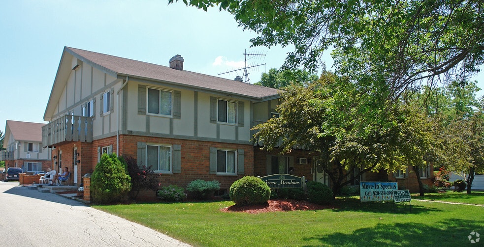 Primary Photo - Green Meadows Apartments-Fond du Lac