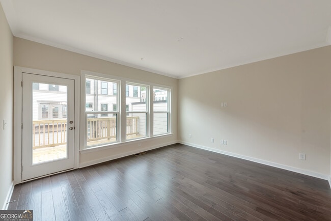 Building Photo - 1807 Brandsford St NW