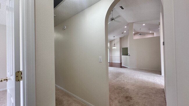 Building Photo - 7468 Aprelle Dr