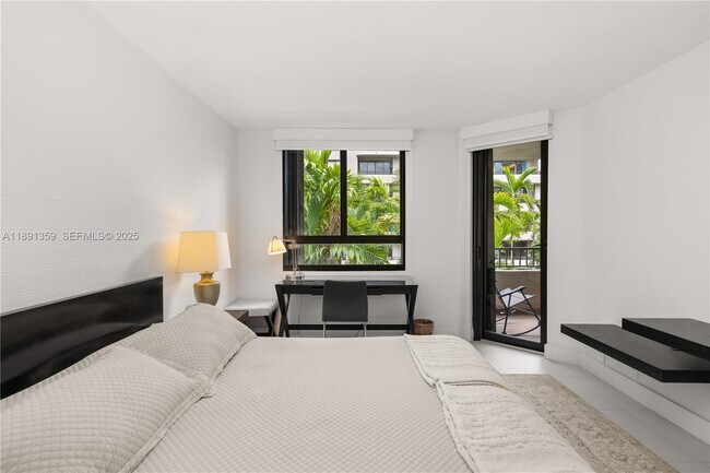 Building Photo - 101 Crandon Blvd