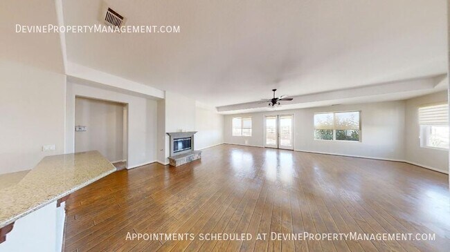 Building Photo - 381 Mesa Verde Park