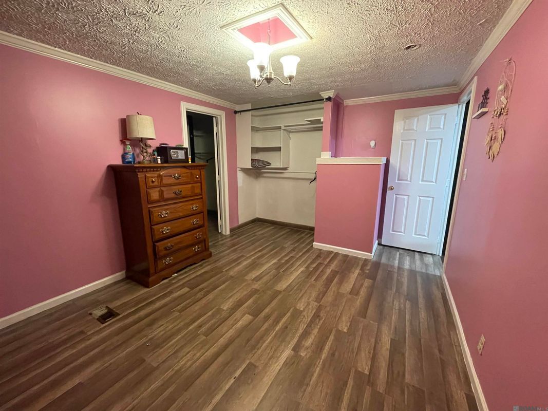 Building Photo - 3 Concord Loop