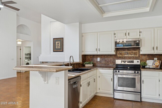 Building Photo - 16421 N 49th St