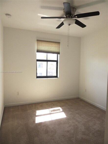 Building Photo - 9336 W 34th Ct