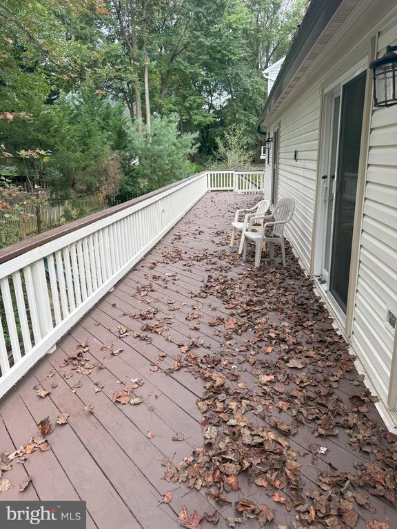 Building Photo - 10909 Clara Barton Ct