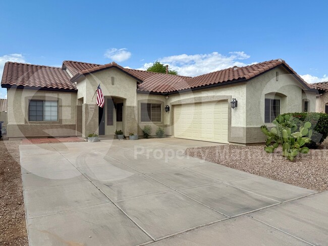 Building Photo - 19350 E Carriage Way