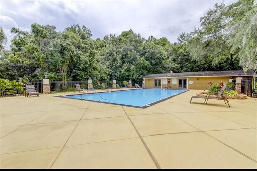 Building Photo - 13367 Arbor Pointe Cir