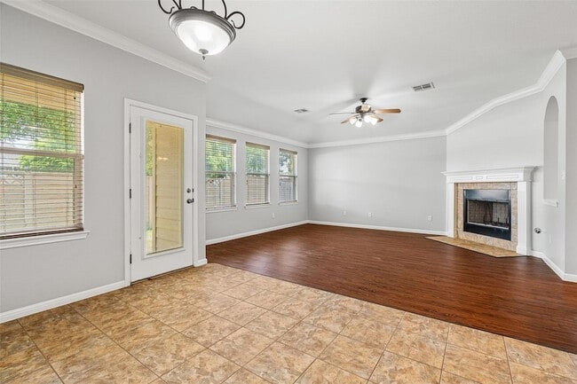 Building Photo - 2505 Rusk Ct