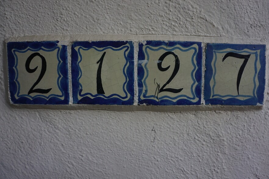 Tile Address Detail - 2127 Red Rose Way