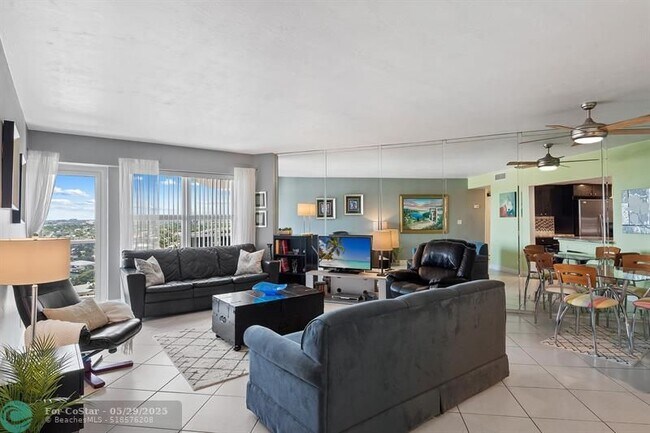 Building Photo - 3700 Galt Ocean Dr