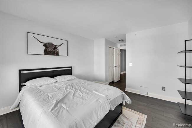 Building Photo - 3285 Newbury Pl