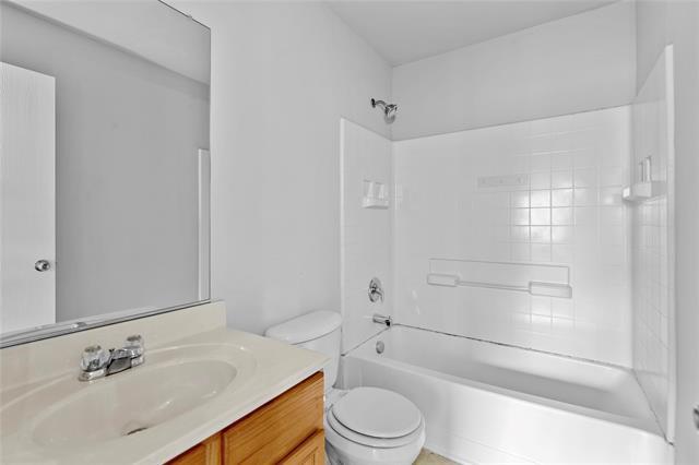 Building Photo - 500 Canvas Ct