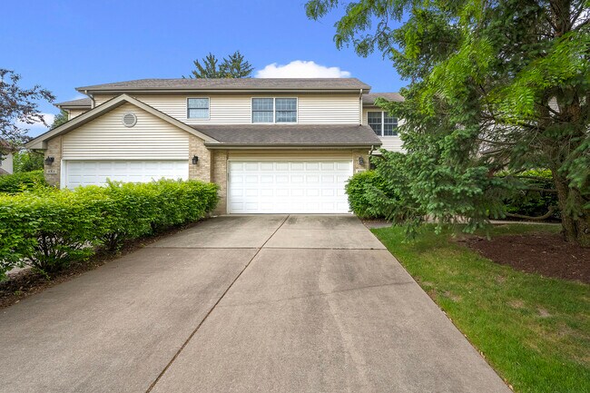 Primary Photo - 1015 Claremont Dr