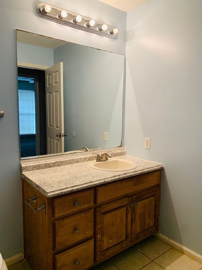 Building Photo - Douglasville Rental