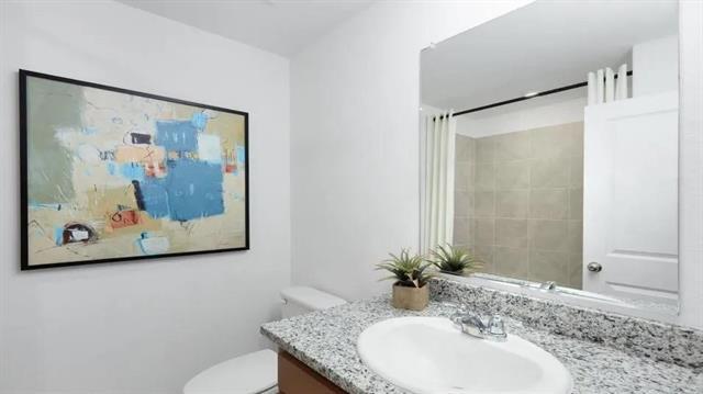 Building Photo - 1343 Eldridge Pond St