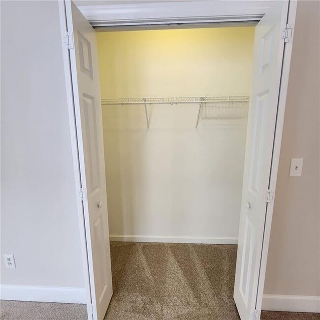 Building Photo - 687 Bonaventure Ave NE