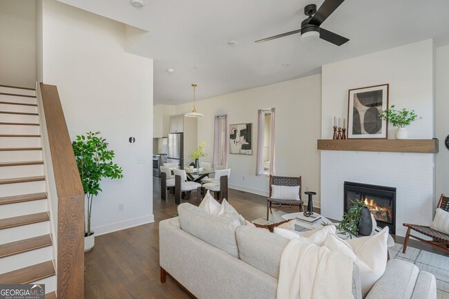 Building Photo - 2347 Hosea L Williams Dr SE