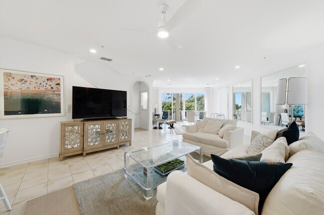 Building Photo - 4535 Coquina Rd
