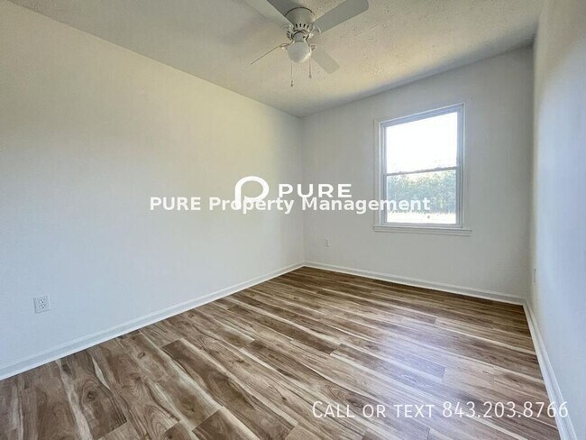 Building Photo - 268 Power House Rd